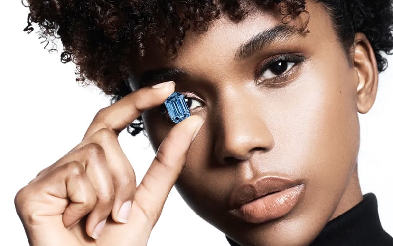 Model with DeBeers Blue