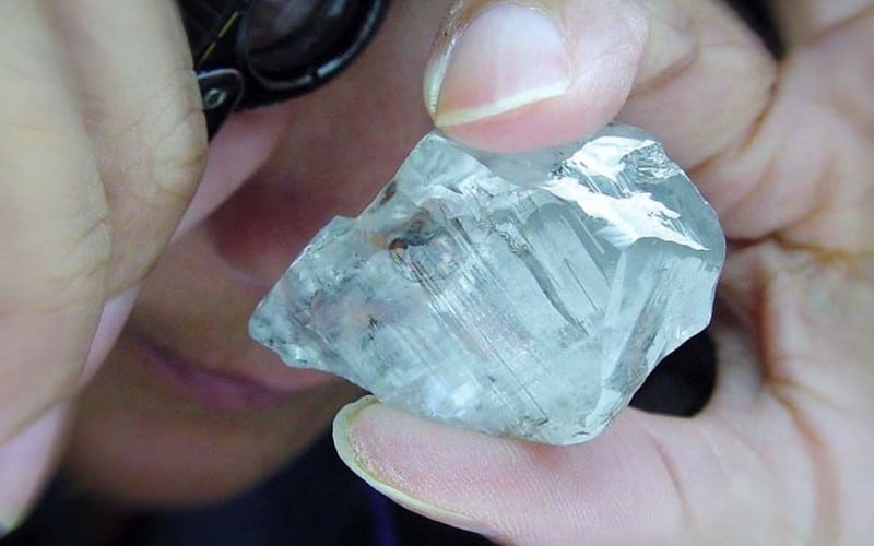 104 carat rough diamond