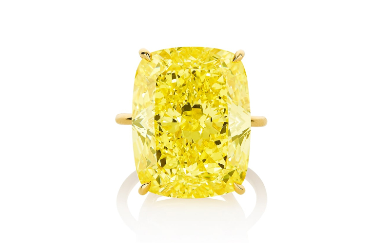 Important Fancy Vivid Yellow diamond ring