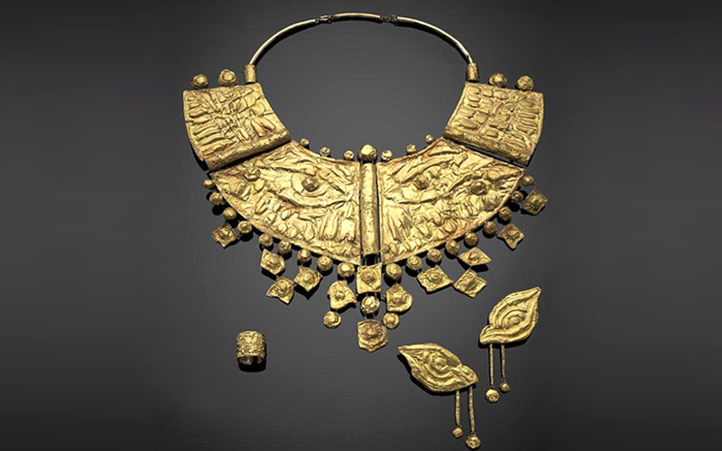 Cleopatra Necklace